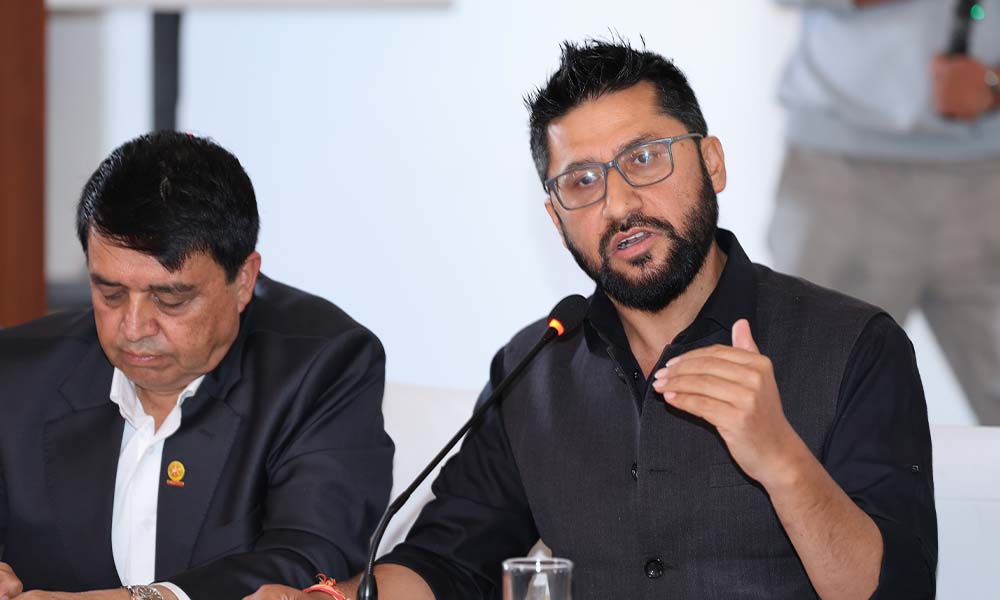 केही व्यवसायीहरुले देशको अर्थतन्त्र नै मुठ्ठीमा लिएकाले निर्मम हुनुपर्यो : रवि लामिछाने